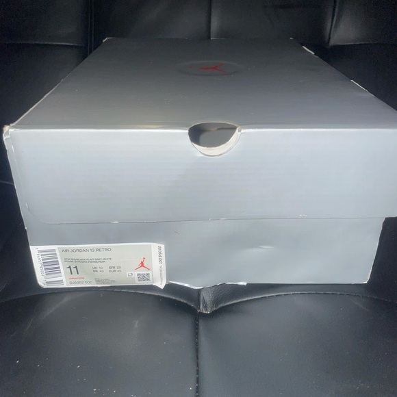 Jordan 13 size 11 - Picture 5 of 5